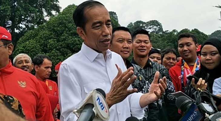 Jokowi ke Rektor UKI: Bikin Fakultas Kopi dan Kelapa Sawit